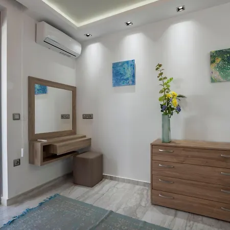 Marietta Villa *