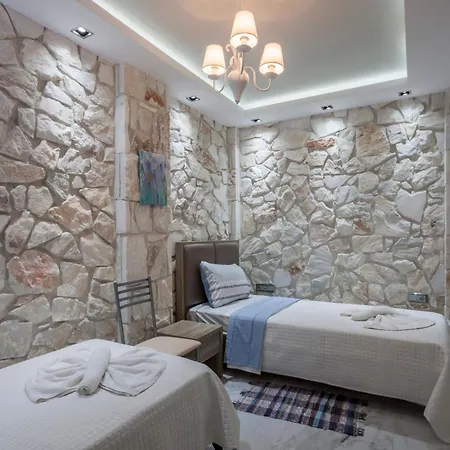 Marietta Villa Hanióti