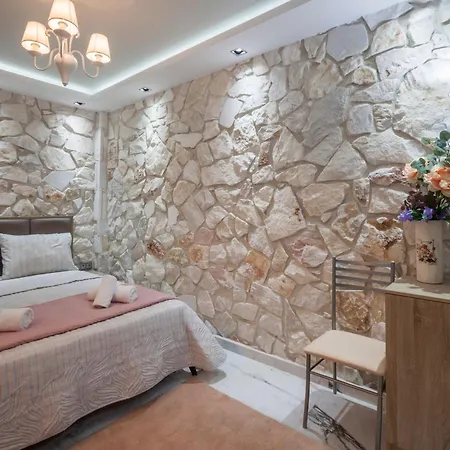 Marietta Villa Hanióti